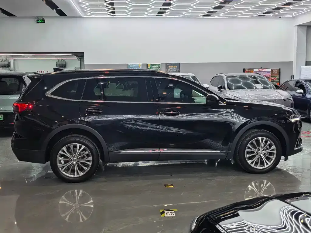 Buick Envision Plus — фото 4