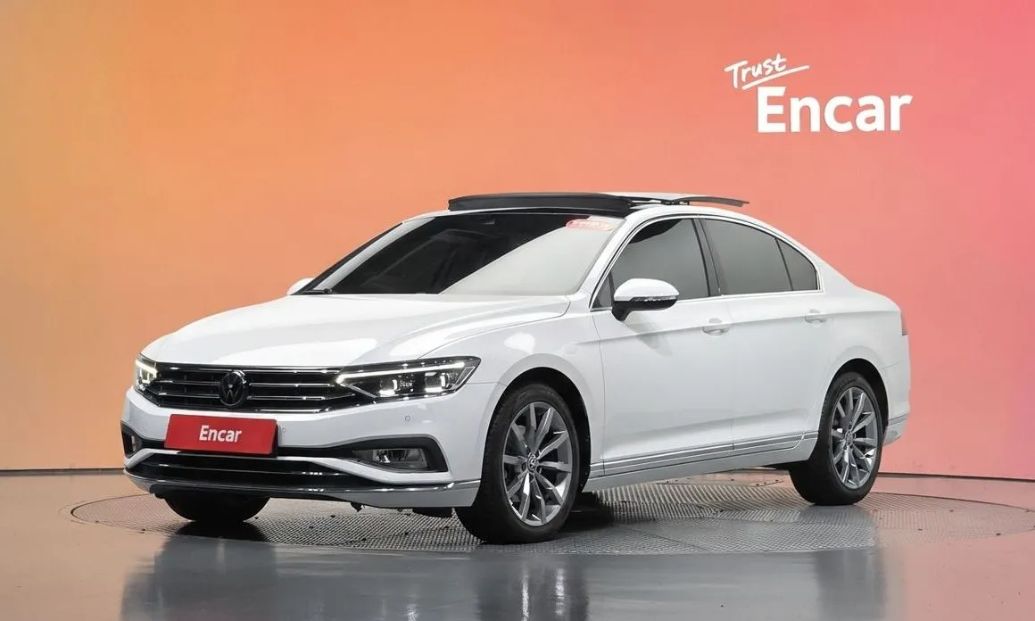 Volkswagen Passat — фото 1