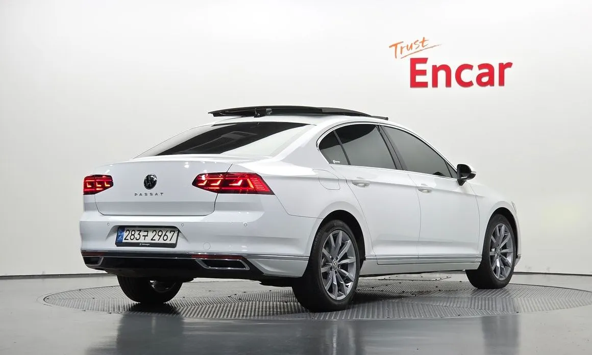 Volkswagen Passat — фото 5