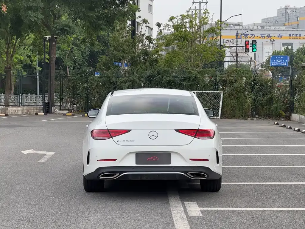 Mercedes-Benz CLS — фото 9