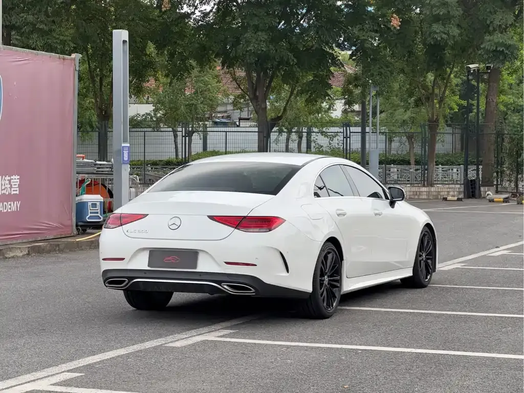 Mercedes-Benz CLS — фото 4
