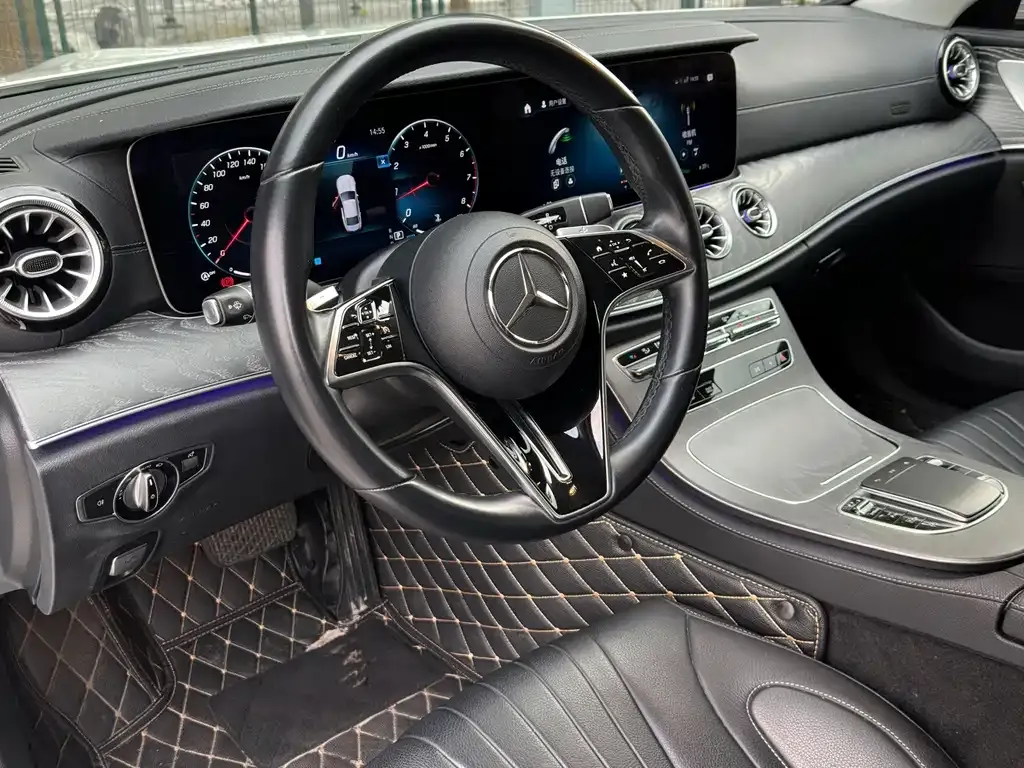 Mercedes-Benz CLS — фото 3