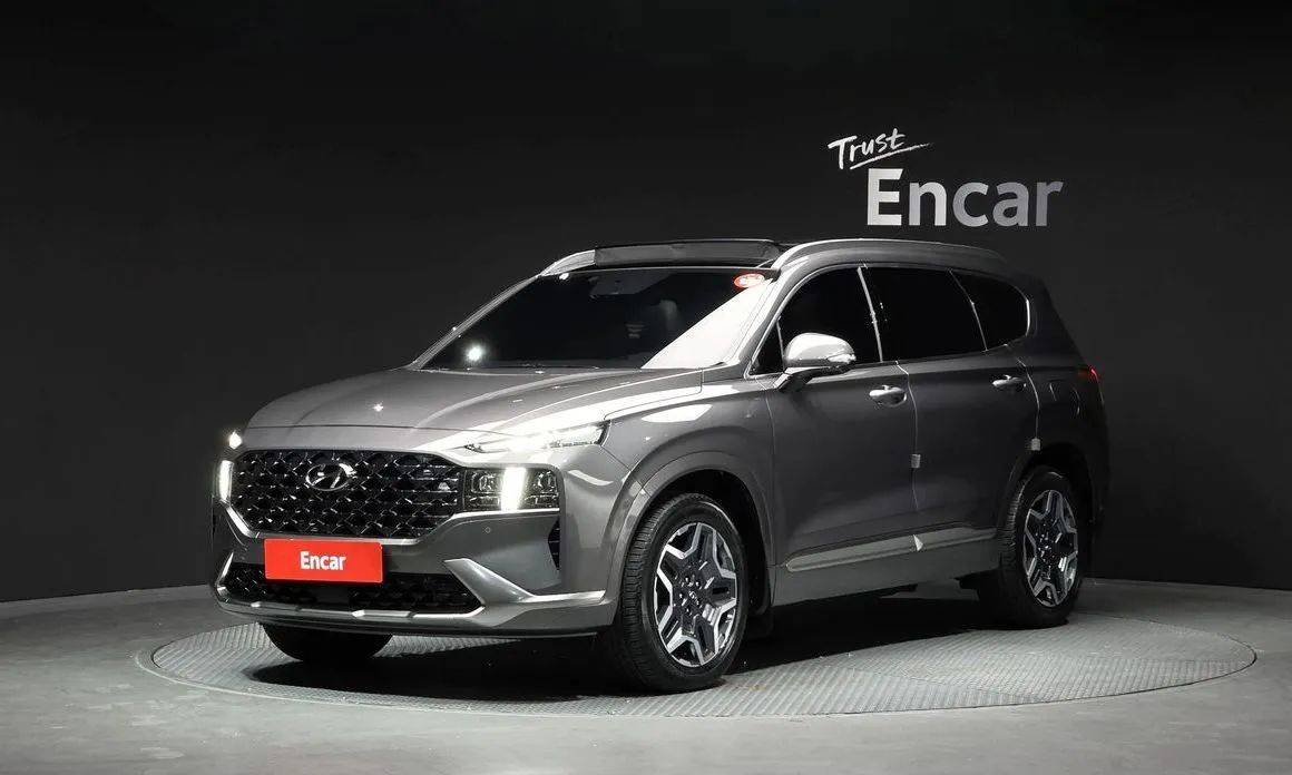 Hyundai Santafe — фото 1