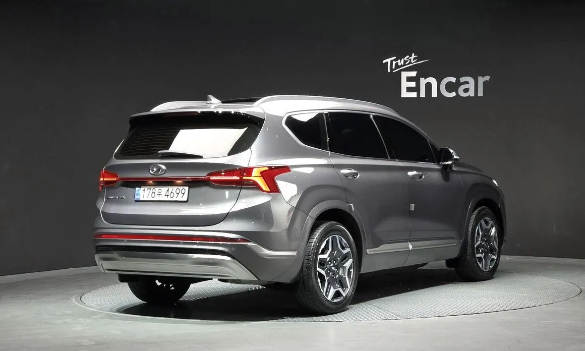Hyundai Santafe — фото 8