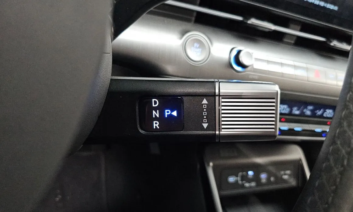 Hyundai Kona — фото 10