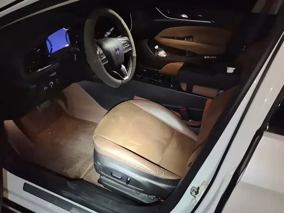 Buick Regal — фото 10