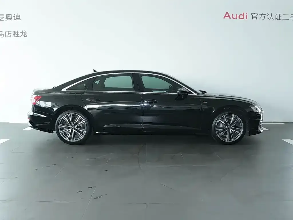 Audi A6L — фото 7