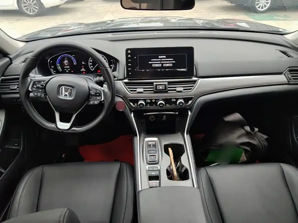 Honda Accord — фото 6