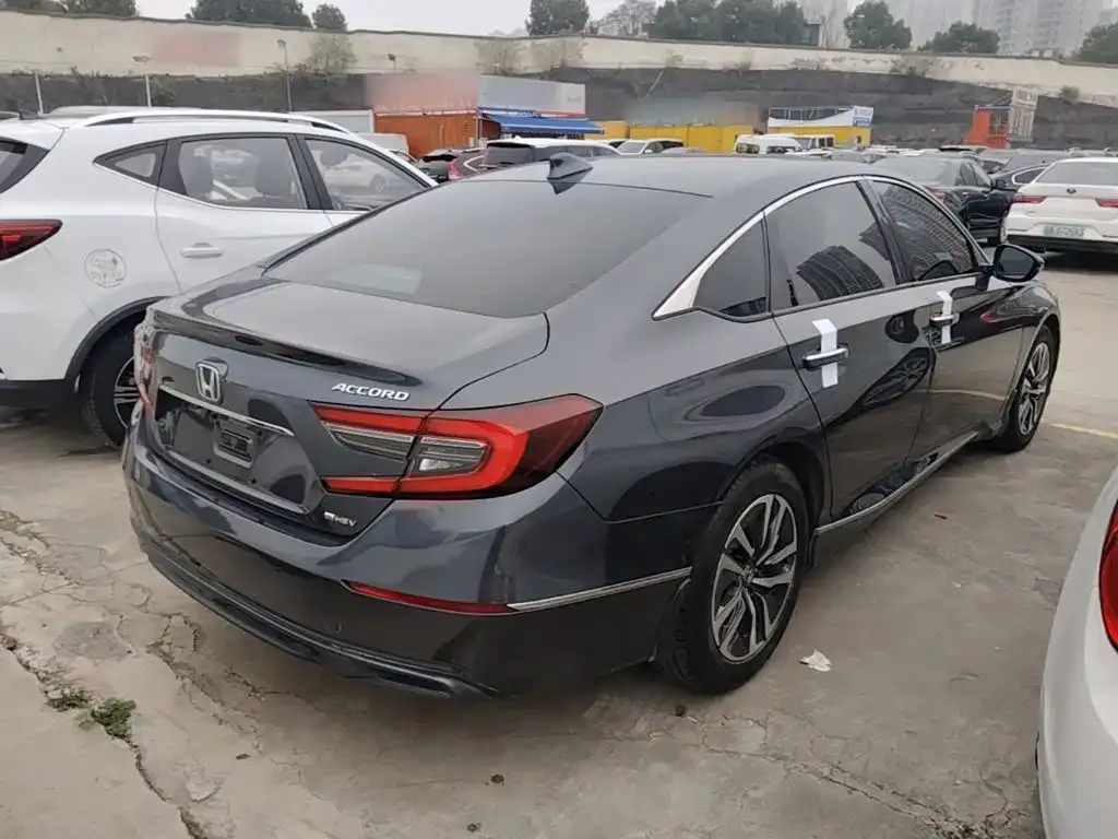 Honda Accord — фото 2