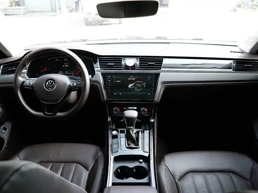 Volkswagen Phideon — фото 8