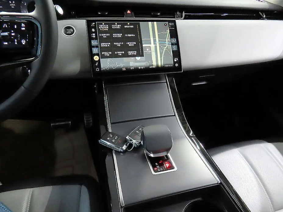 Land Rover Range Rover Evoque — фото 5