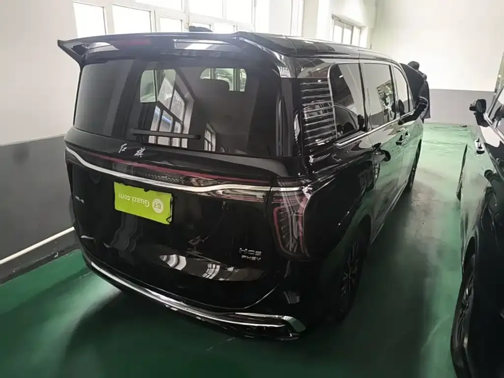 Hongqi HQ9 PHEV — фото 7