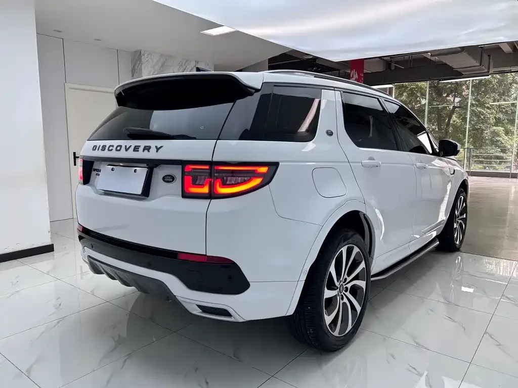 Land Rover Discovery Sport — фото 6