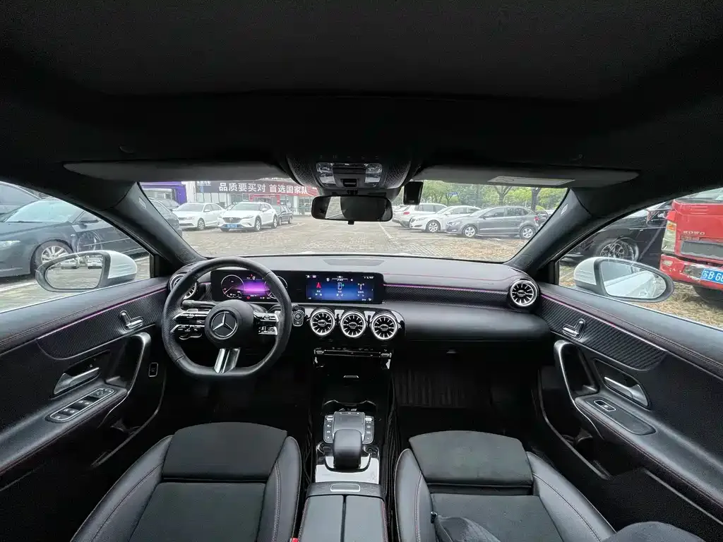 Mercedes-Benz A-Class — фото 10