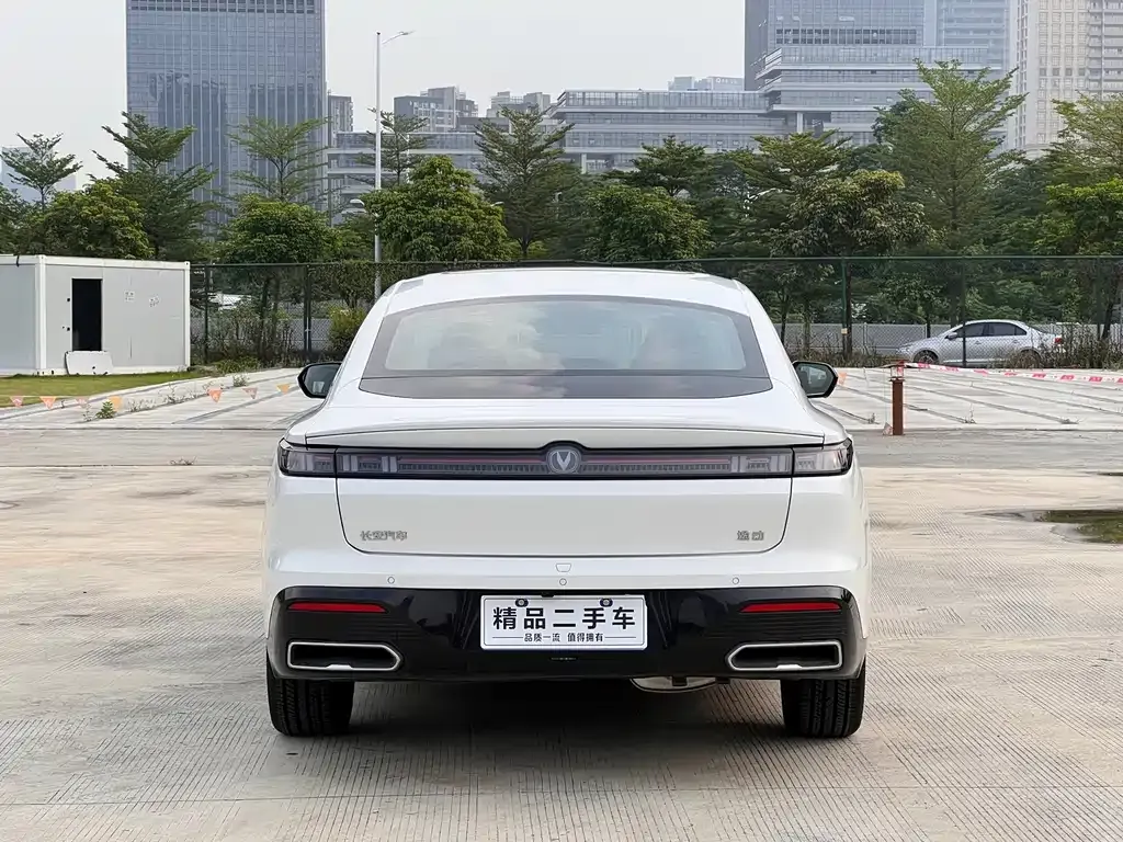 Changan Eado — фото 7