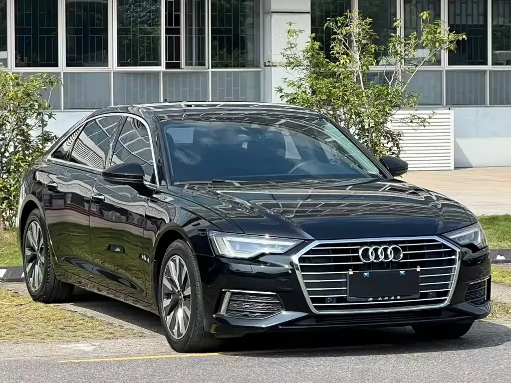 Audi A6L — фото 7