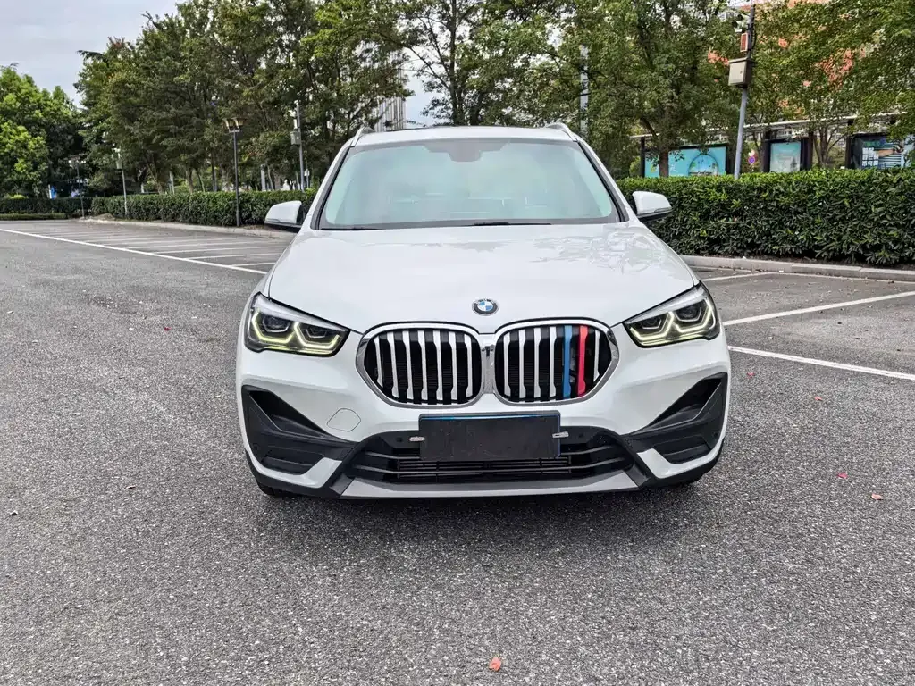 BMW X1 — фото 7