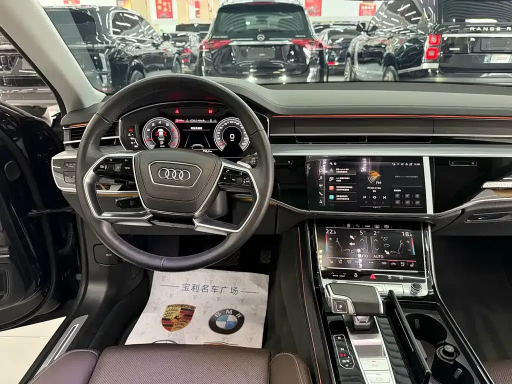 Audi A8 — фото 6