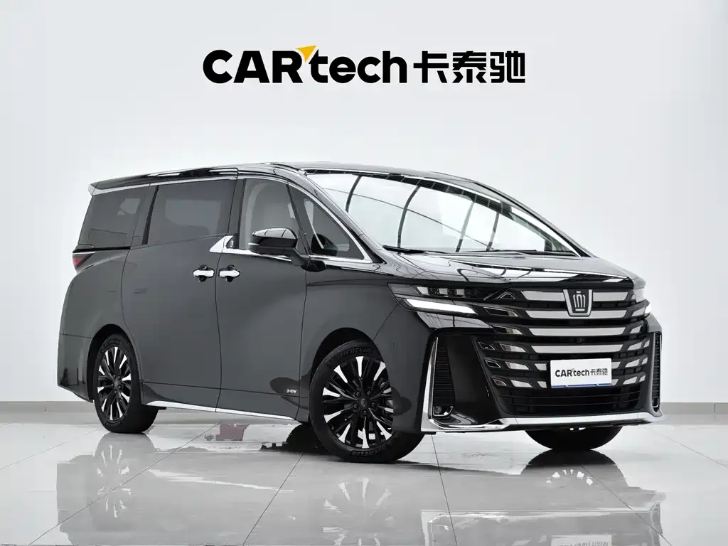 Toyota Vellfire — фото 3