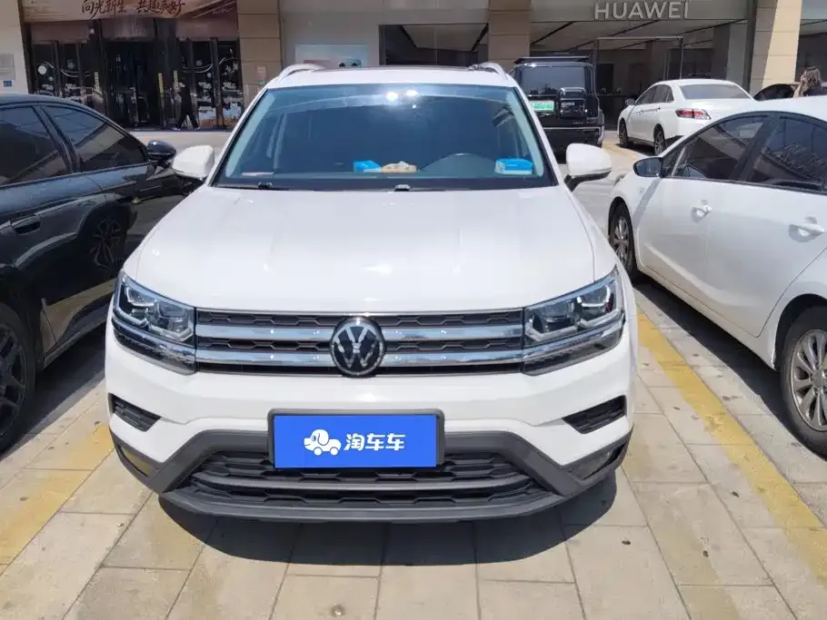 Volkswagen Tharu — фото 3