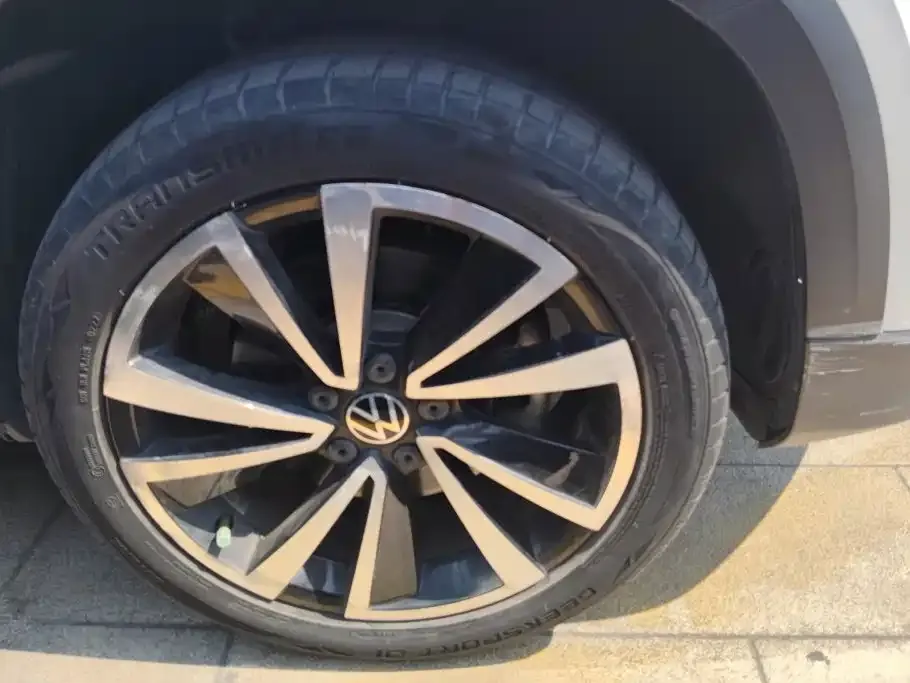 Volkswagen Tharu — фото 2