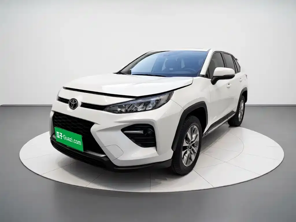 Toyota Wildlander — фото 1