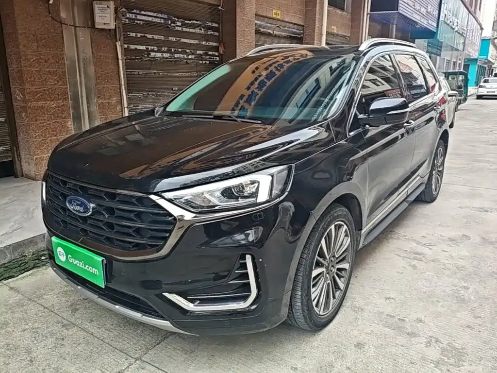 Ford Edge — фото 10