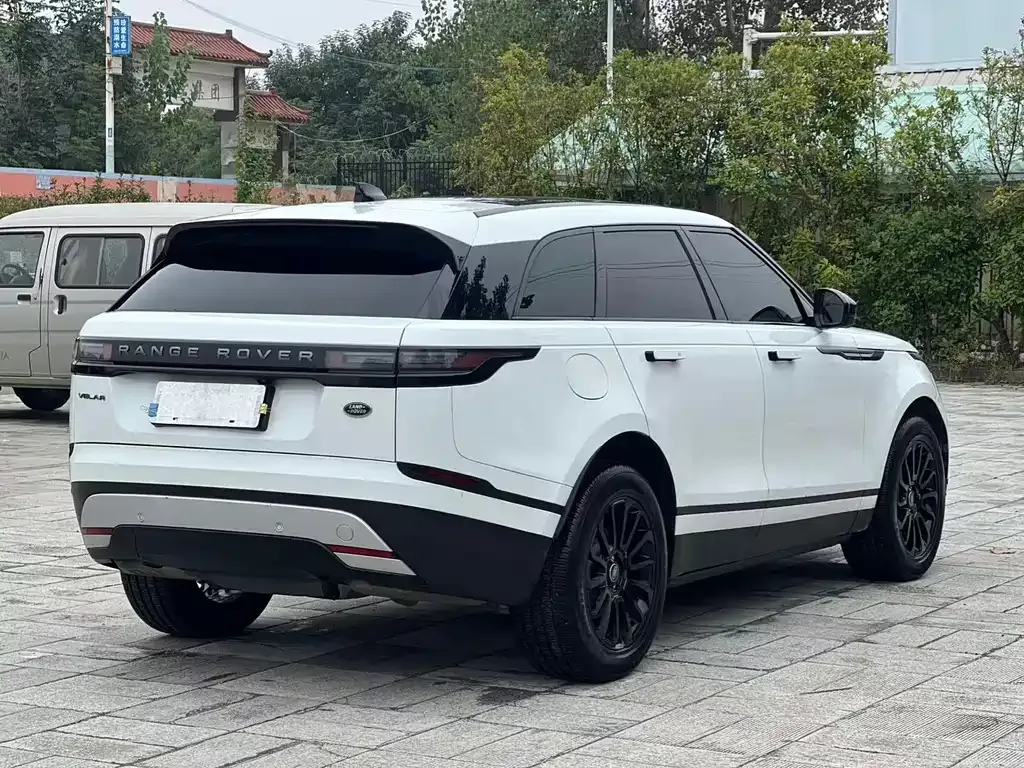 Land Rover Velar — фото 6