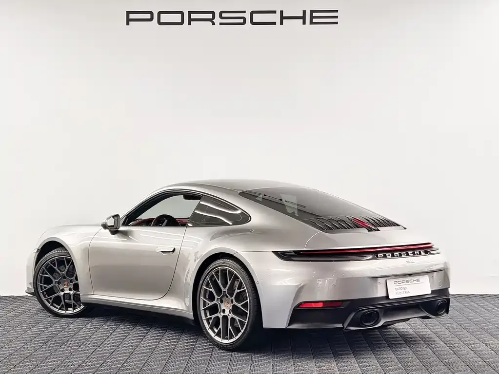 Porsche 911 — фото 9