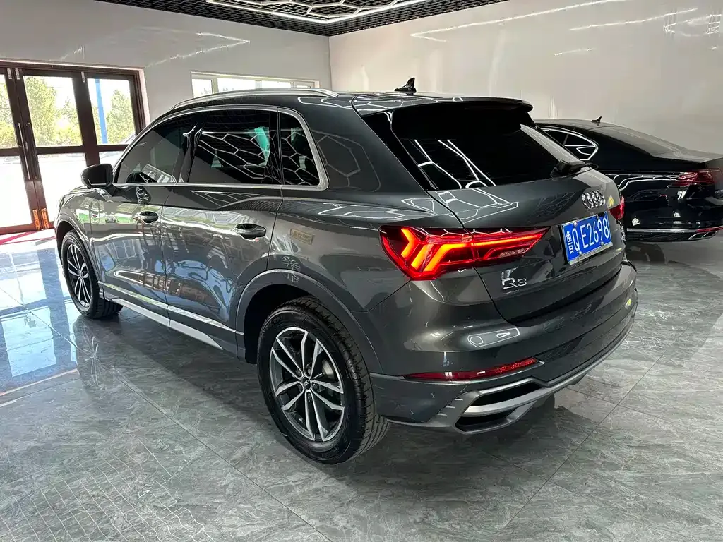 Audi Q3 — фото 4