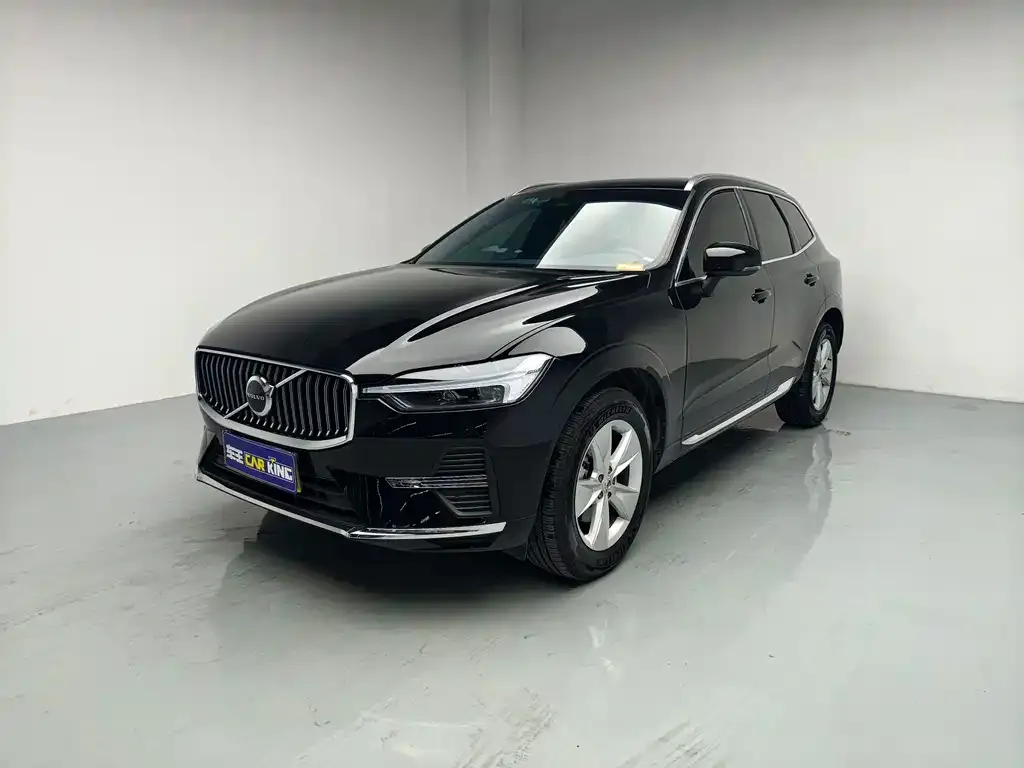Volvo XC60 — фото 1