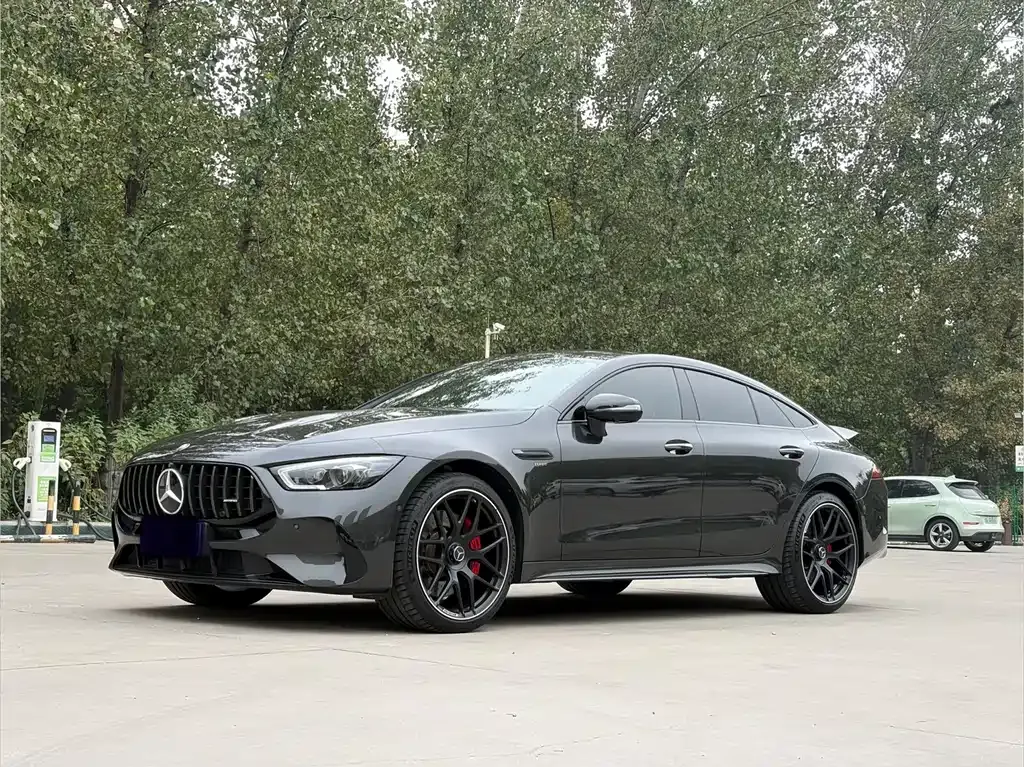 Mercedes-Benz AMG GT — фото 1