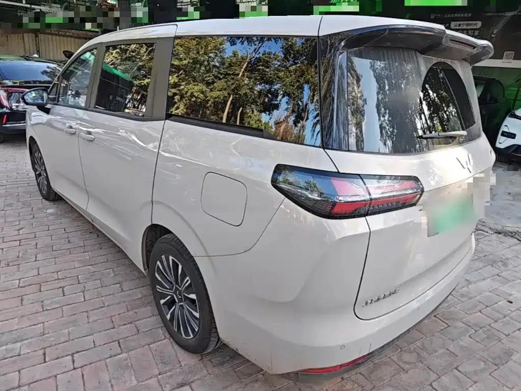 Wuling Xingguang 730 New Energy — фото 6