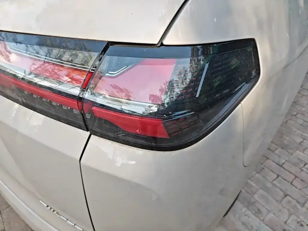 Wuling Xingguang 730 New Energy — фото 7