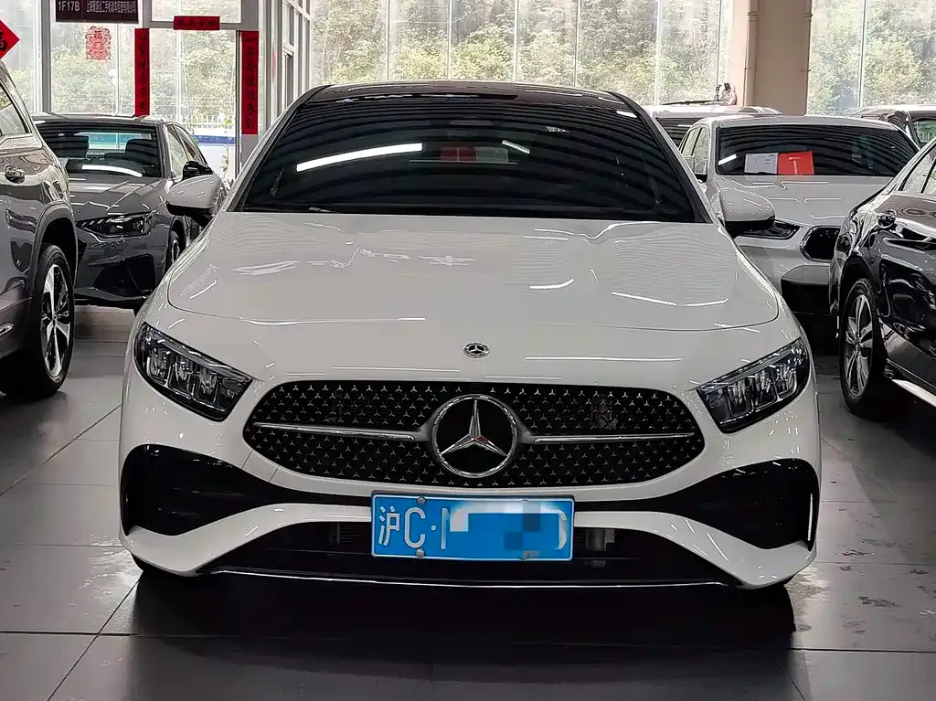 Mercedes-Benz A-Class — фото 10