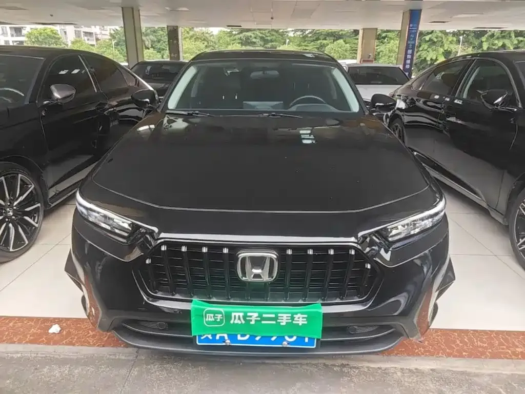 Honda Inspire — фото 10