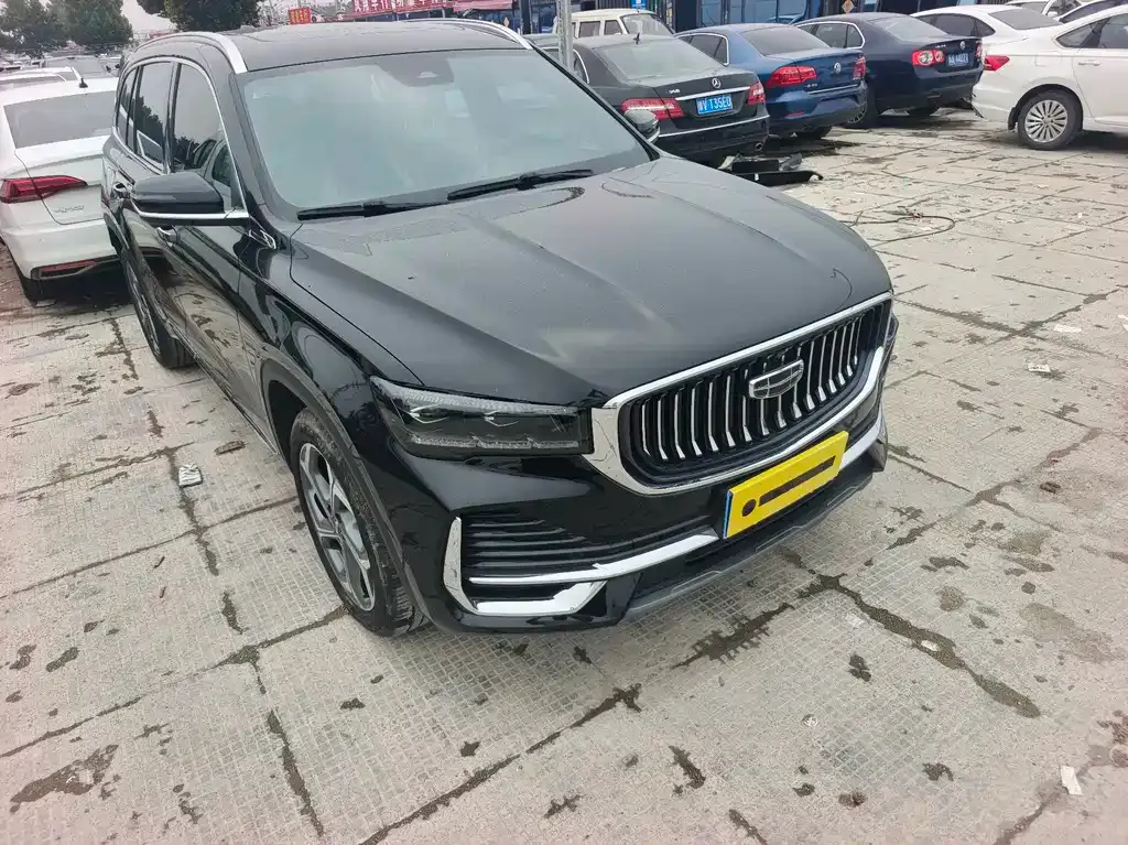 Geely Xingyue L — фото 10
