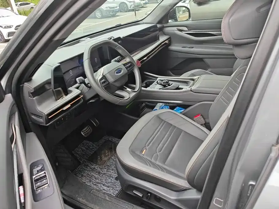 Ford Edge — фото 8