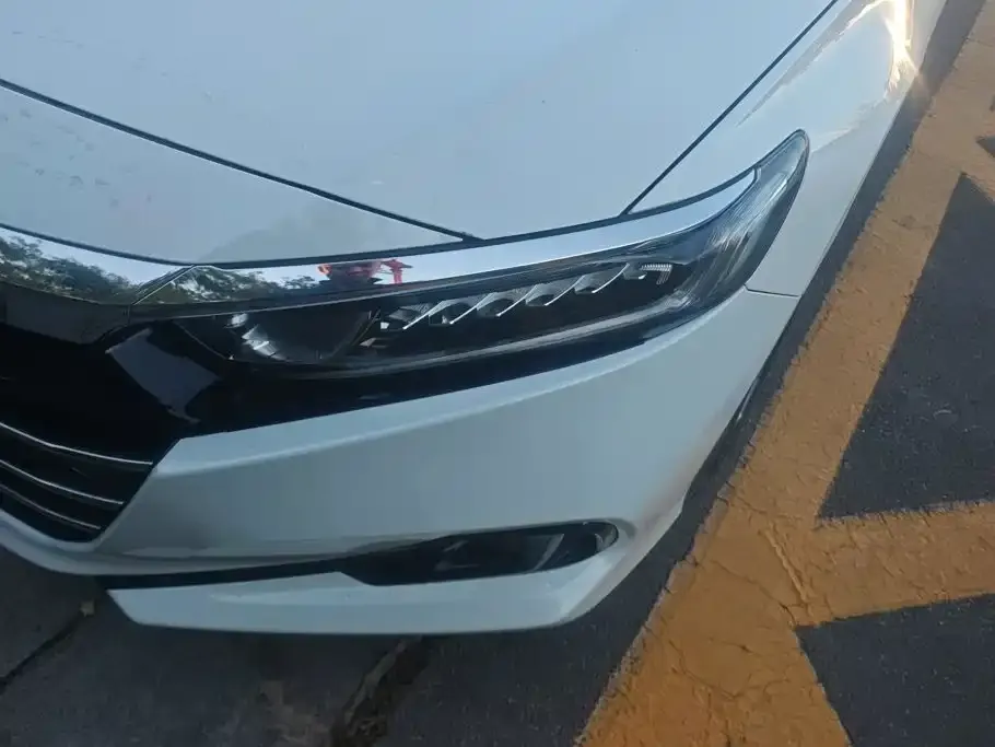 Honda Accord — фото 4