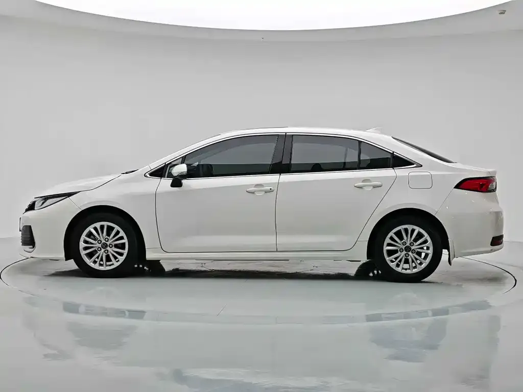 Toyota Allion — фото 8