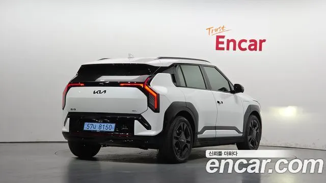 Kia EV3 — фото 2
