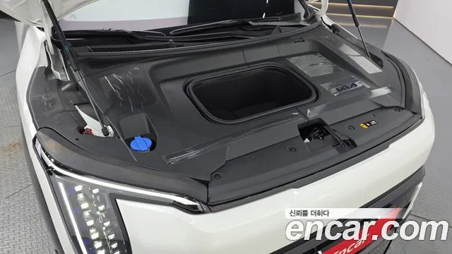 Kia EV3 — фото 8