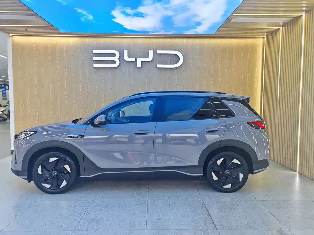 BYD Sealion 05 EV — фото 5