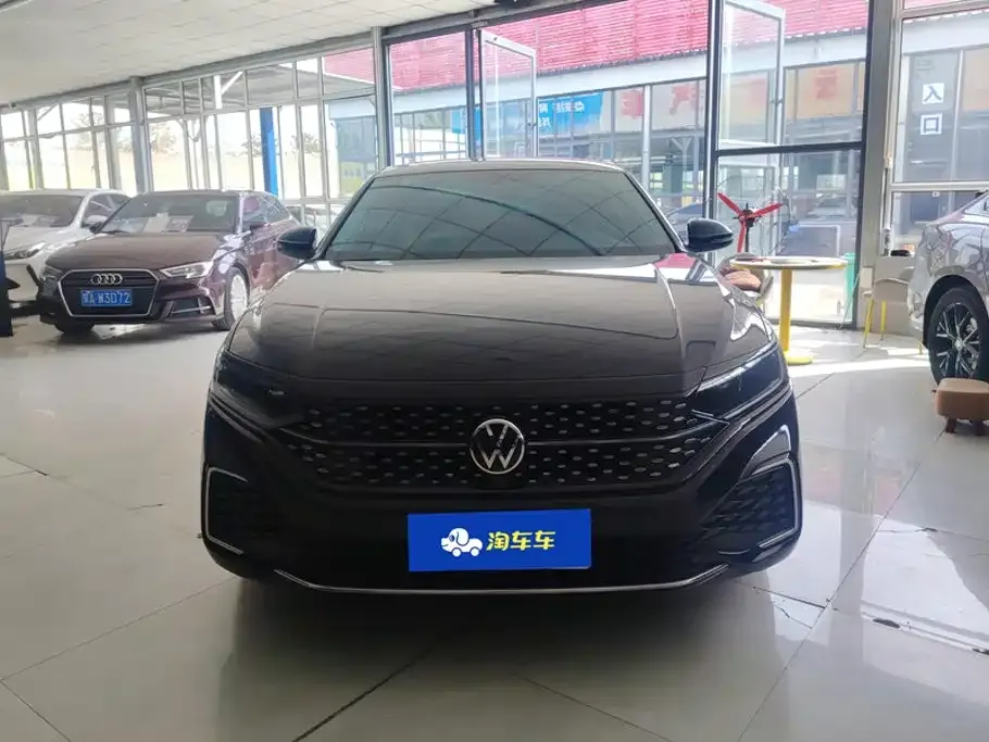 Volkswagen Passat — фото 7