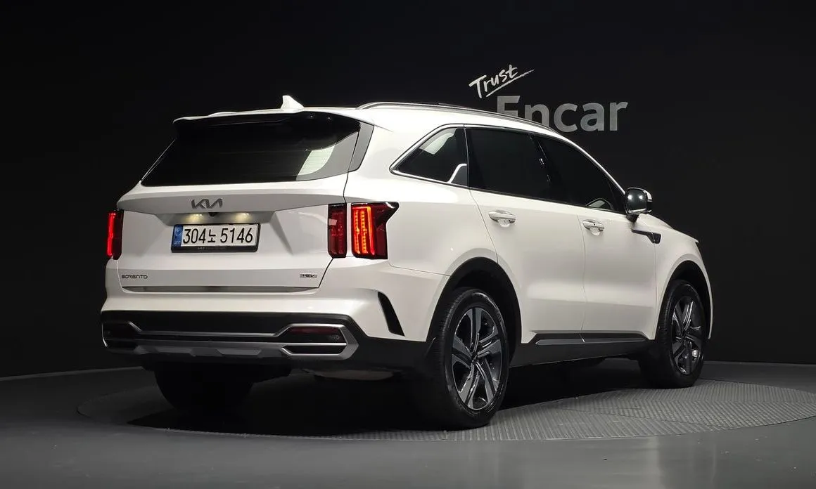 Kia Sorento — фото 4