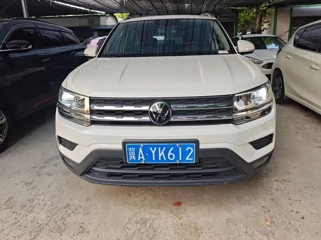 Volkswagen Tharu — фото 2