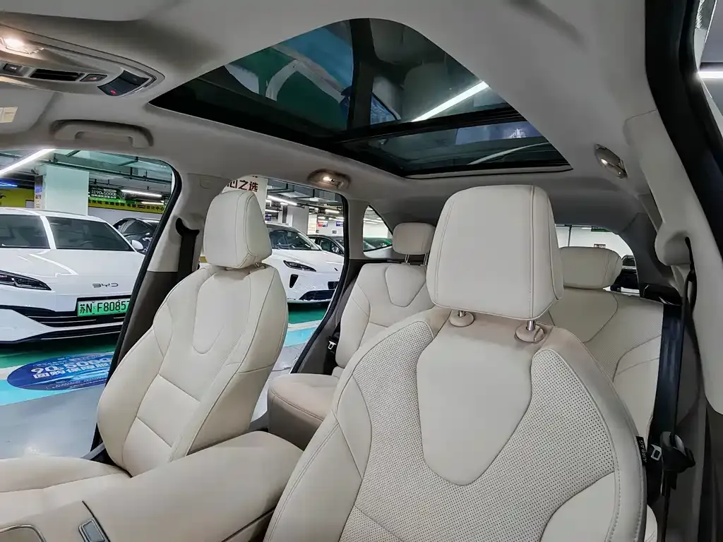 Haval Xiaolong MAX — фото 9