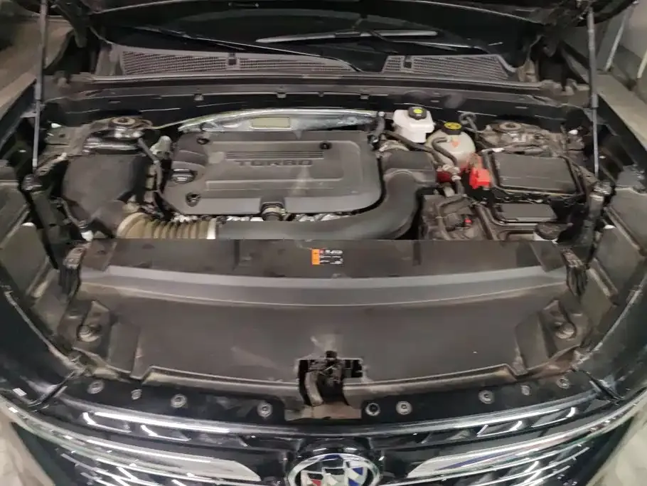 Buick Envision Plus — фото 5