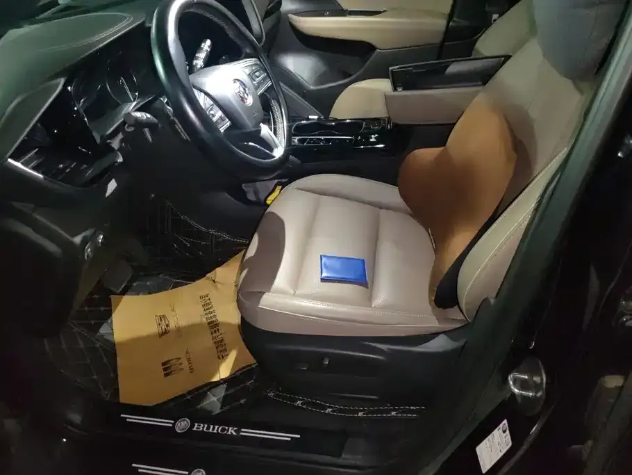 Buick Envision Plus — фото 8