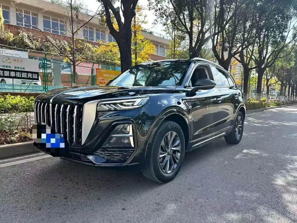 Hongqi HS5 — фото 1